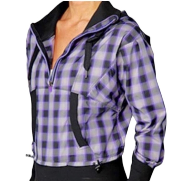 EUC Lululemon Run Reflection Plaid Pullover Oversized Purple cropped Jacket Sz 6 - Picture 1 of 10